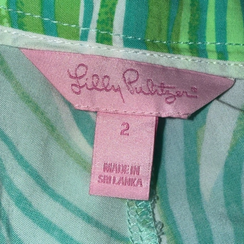 Lilly Pulitzer Green White Tropical Palm Leaf Rayon Shorts Size 2 RN 88189 - Picture 3 of 10